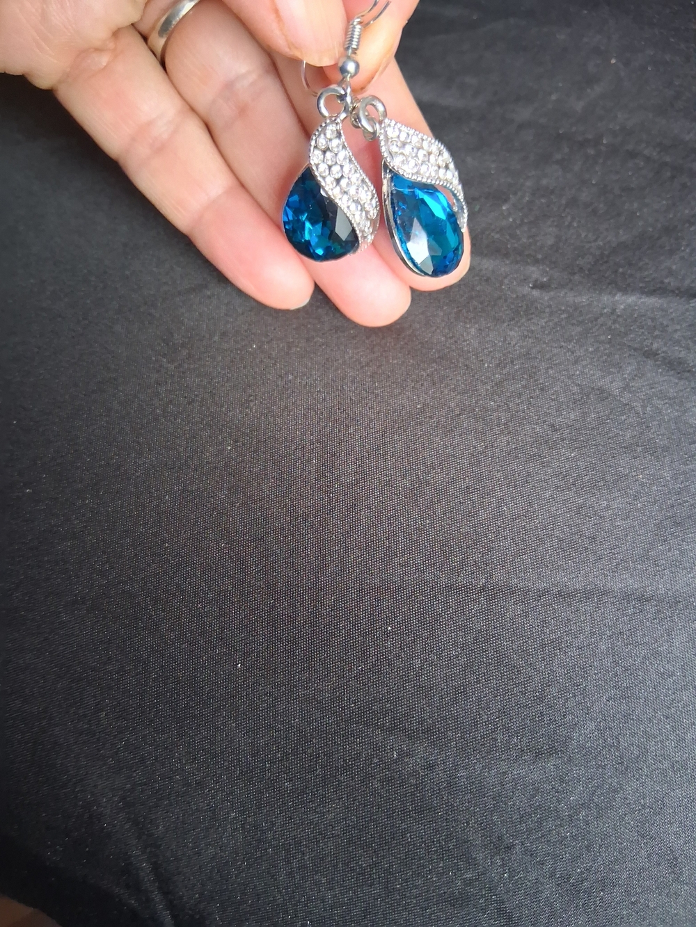 Blue Teardrop Crystal Dangle Earrings with Silver Pavé Detail - Picture 4 of 5